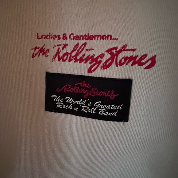 ZARA: ROLLING STONES ® SWEATSHIRT; 13-14 YEARS (64,57 INCHES) |PEARL GRAY; NWT - Picture 6 of 7